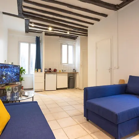 Appartamento En Plein Coeur De Deuxieme Arrondissement Quartier Montergueil Chatelet Parigi
