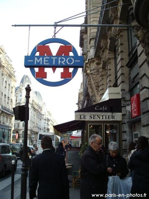 Appartamento En Plein Coeur De Deuxieme Arrondissement Quartier Montergueil Chatelet