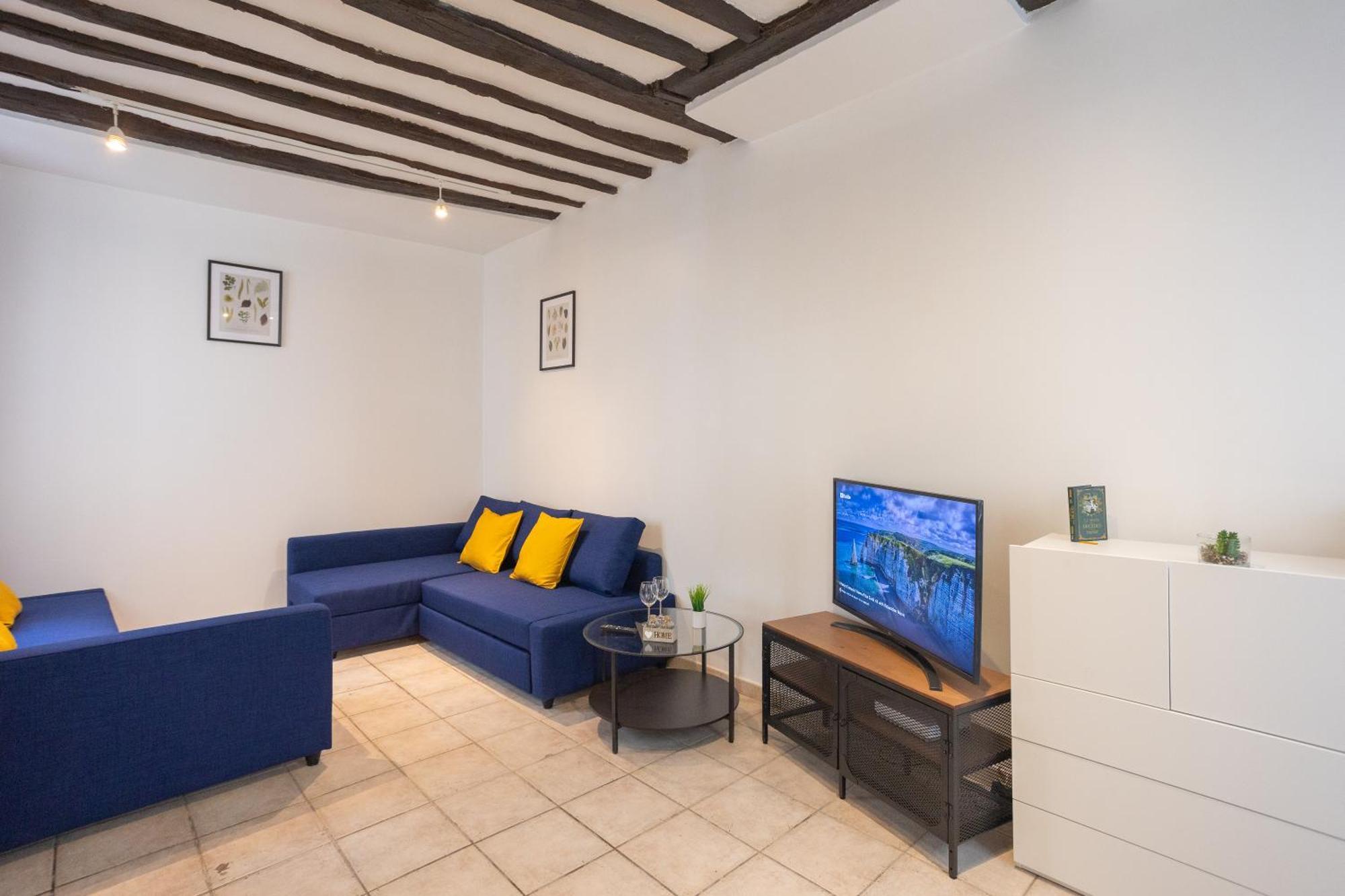 Appartamento En Plein Coeur De Deuxieme Arrondissement Quartier Montergueil Chatelet